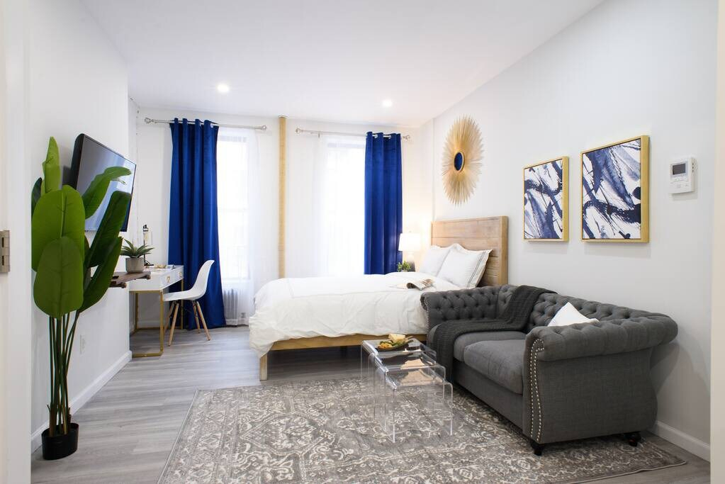 Brand New Studio Prime location W&D (819638)