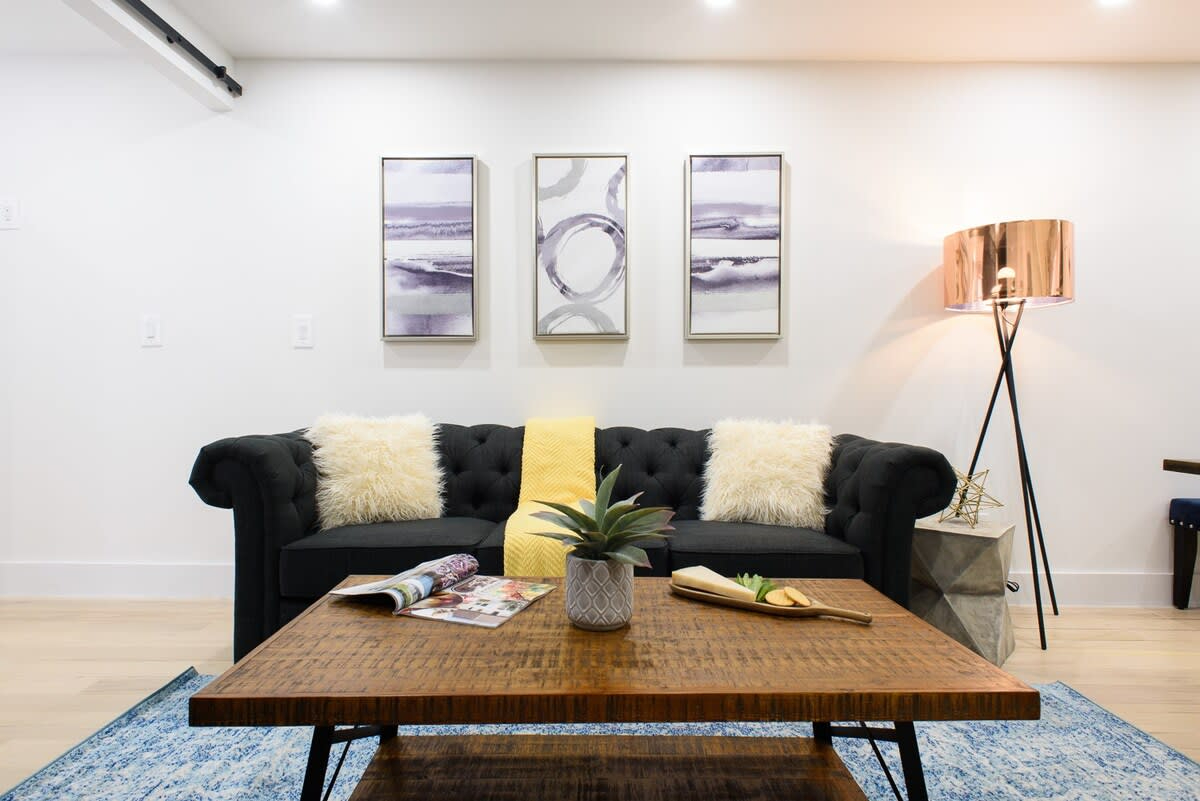 Luxury 3BR Duplex W/D in unit Elevator (819752)
