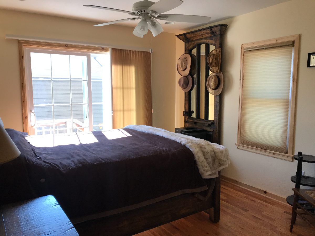 Modern fully furnished executive home in the Avenues in Cheyenne, WY - Photo 5
