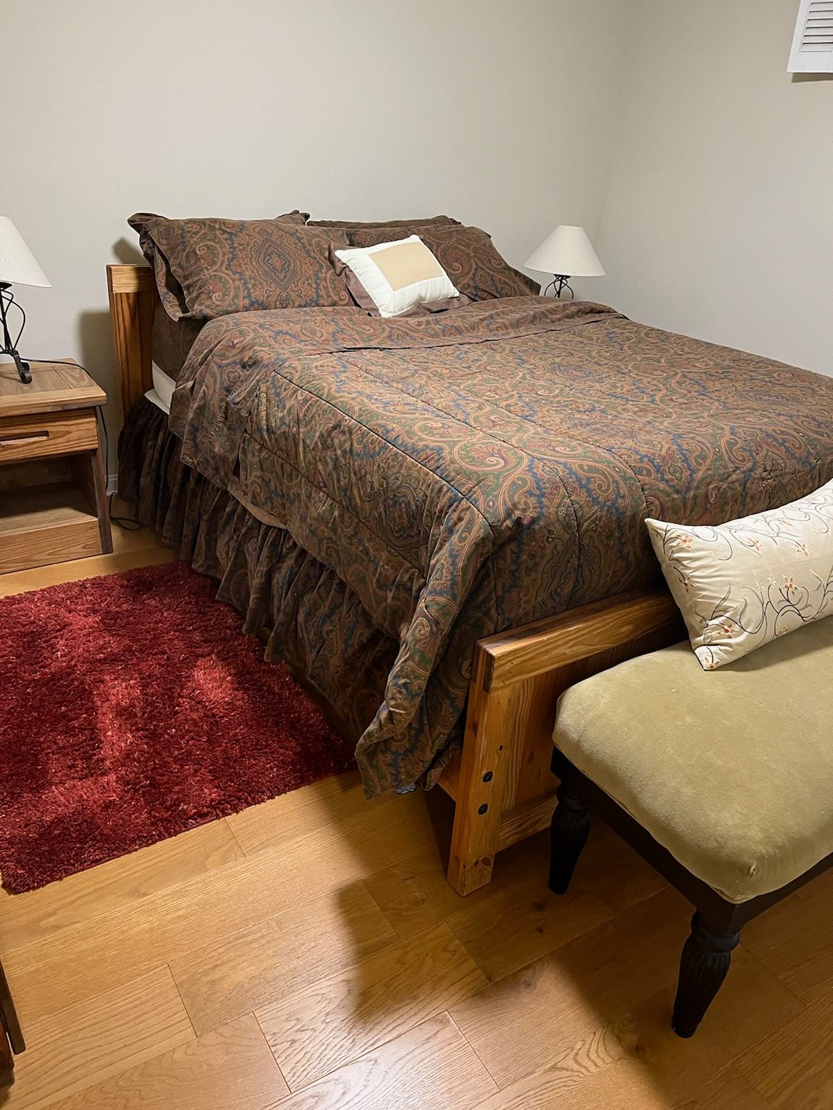 Delightful Falls Church Haven Welcoming Room with Modern Comforts in a Charming Three-Story Home - Enjoy Engineered Hardwood Floors, Ample A
