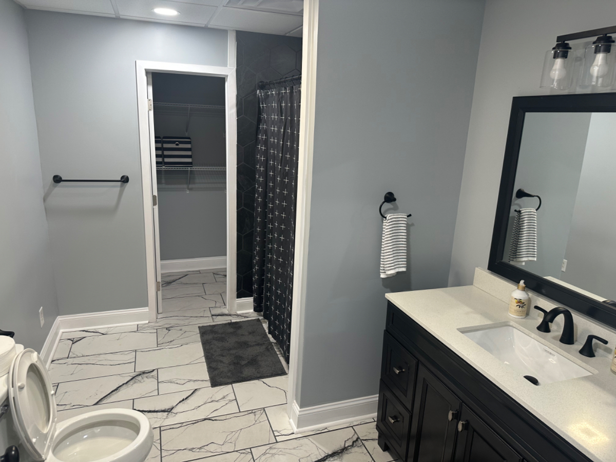 Centennial Executive Suites Apt B - Photo 3