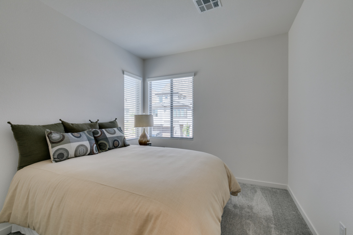 Discover Luxury Living in Summerlin West - Charming 3-Bed, 2.5-Bath Home with Top Amenities Await in - Photo 11