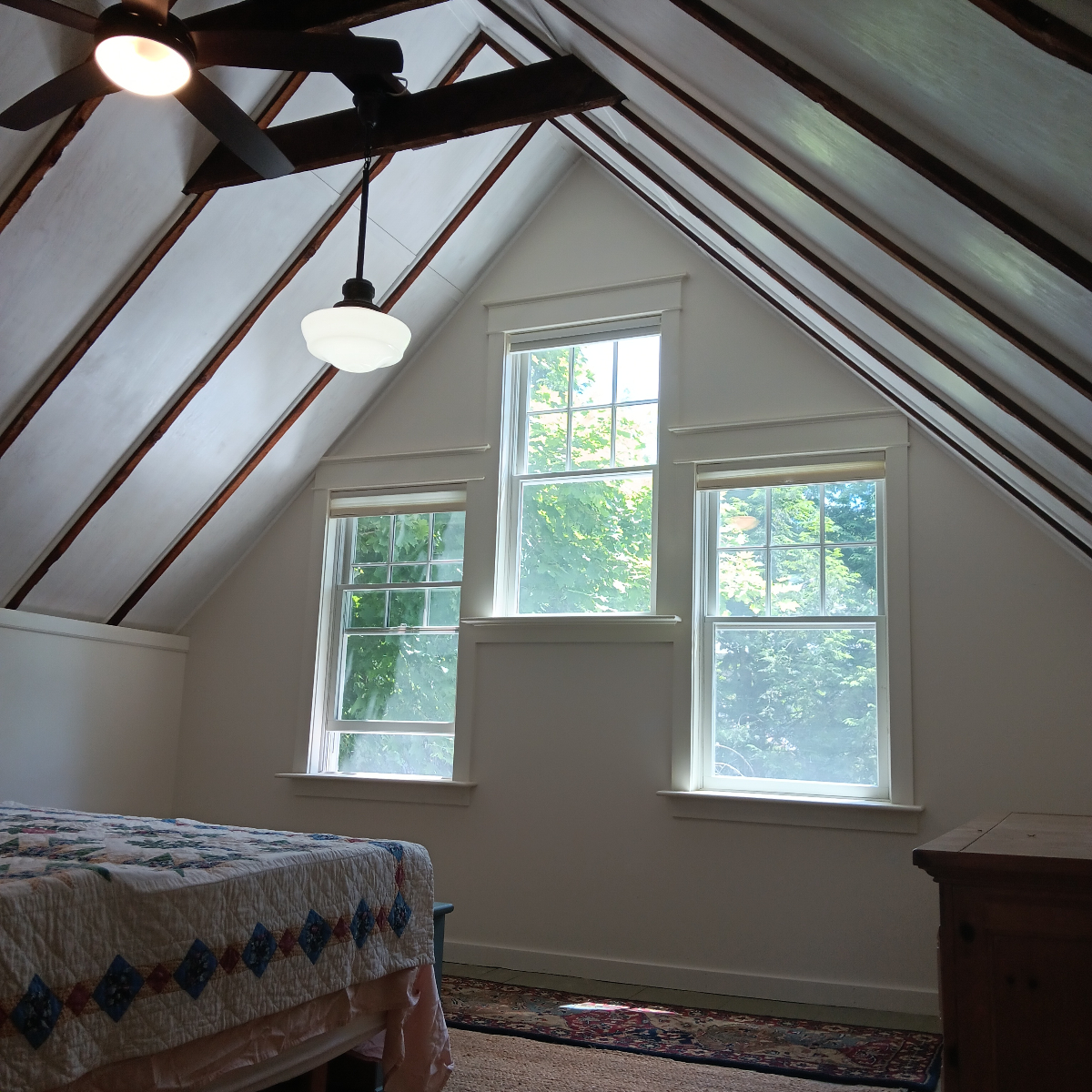 Enchanting Brattleboro Cottage Oasis - Serenity Meets Convenience - Photo 10