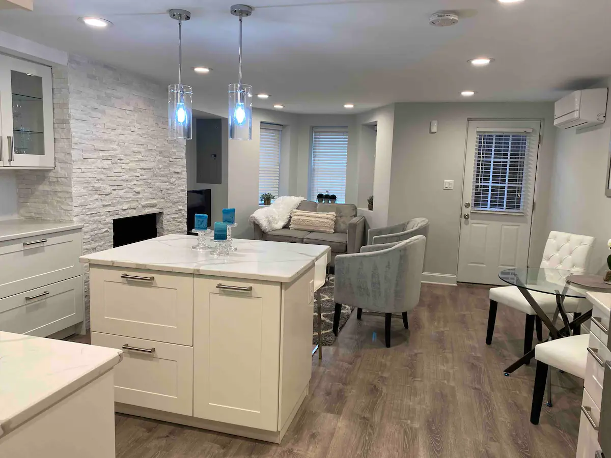 Newly Renovated Historic Capitol Hill Apt Near Metro & Shops - Photo 4