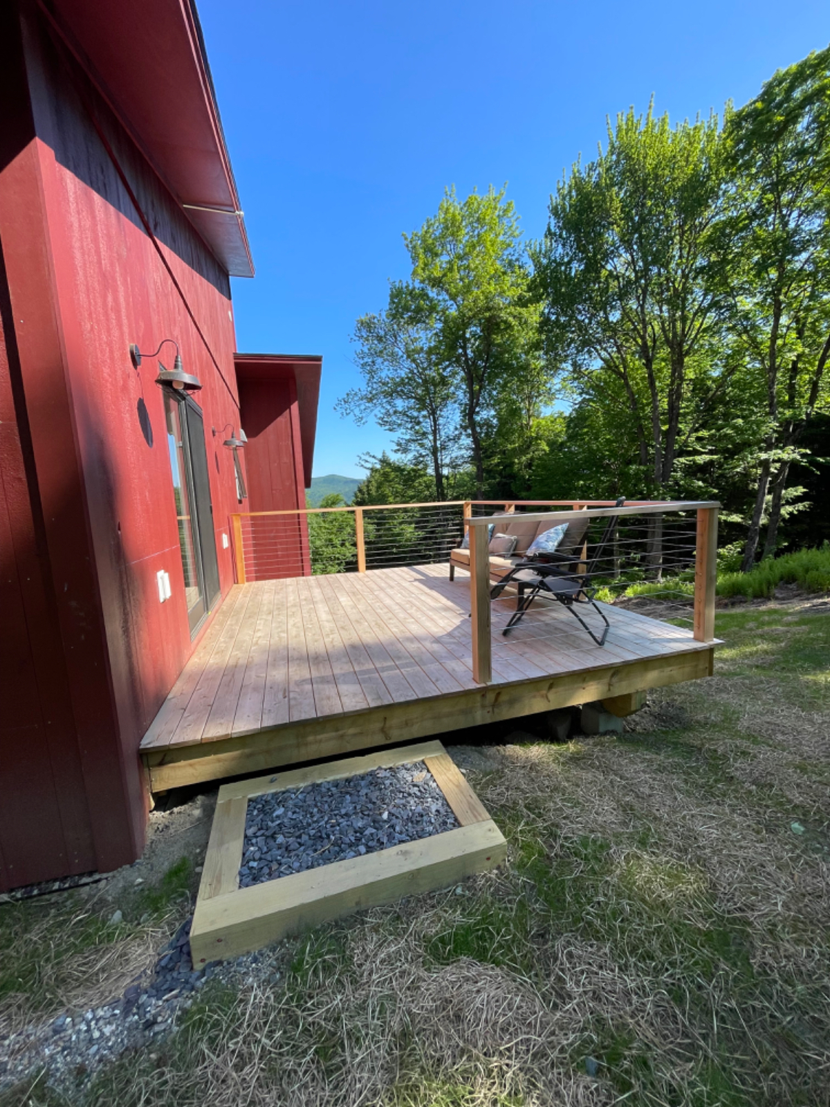 Little red barn on the hill - Photo 9