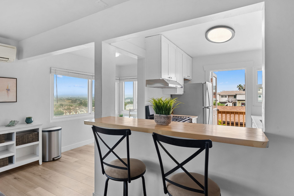 San Diego Oasis with Ocean, Bay, and Fireworks Views - Photo 6