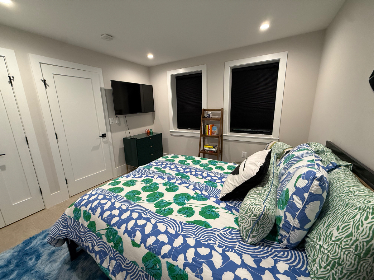 Capitol Hill Stunner - Photo 11