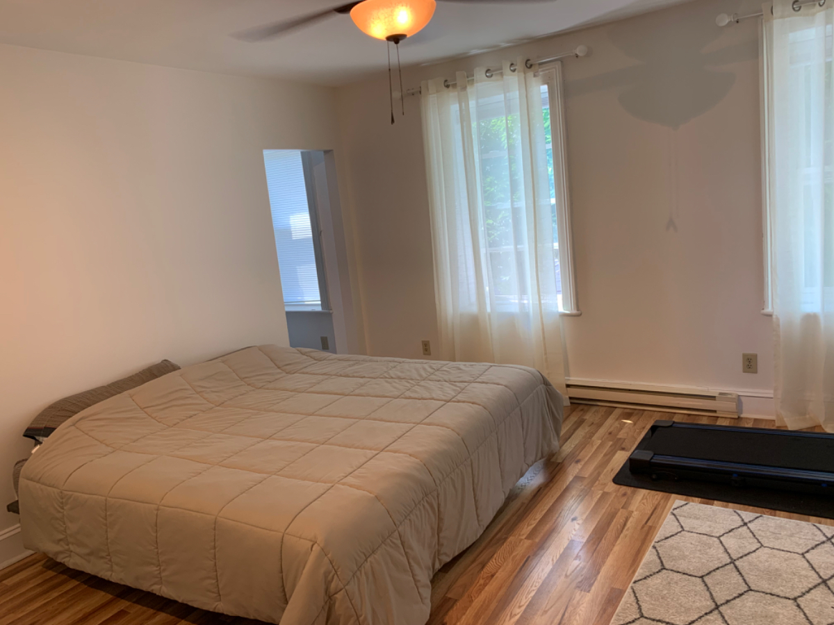 Stylish 2BD Duplex with yard and parking - Photo 6