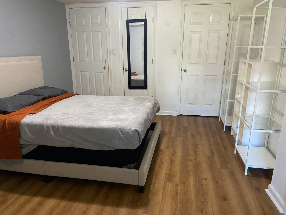 Shepherd Park English Basement Apartment - Photo 10