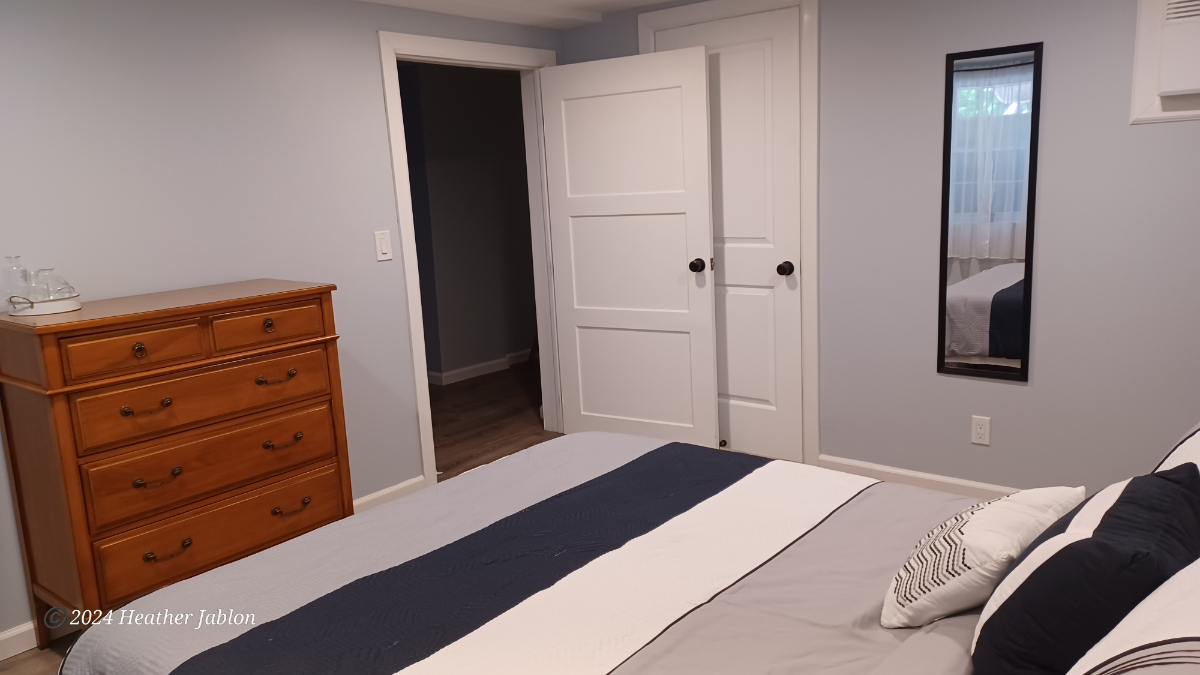 Minutes to Stony Brook, Mather, St. Charles, Beaches and more, Entire Private Apartment - Photo 12