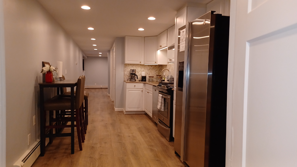 Minutes to Stony Brook, Mather, St. Charles, Beaches and more, Entire Private Apartment - Photo 2
