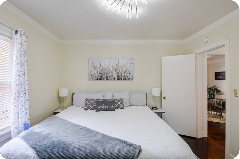 Chic and Classy Home in a Quiet Walkable Neighborhood,Off Street Parking - Photo 1