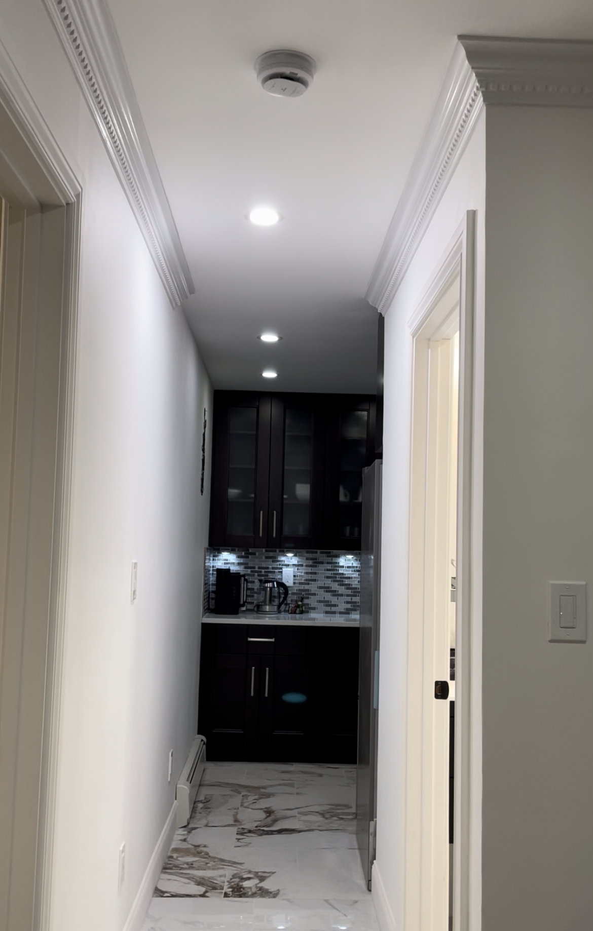 Welcome to Roosevelt - Spacious Bedrooms, Modern Amenities, and Convenient Location Await - Photo 5