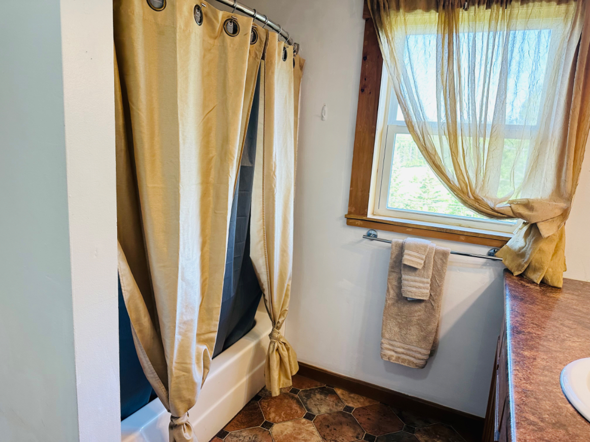 One bedroom apartment in norwich vt - Photo 2