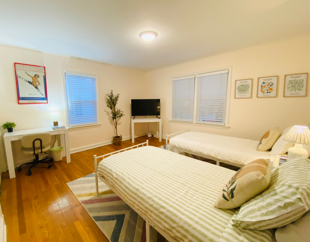 3-BR Downtown Port Chester NY near train and essentials - Photo 2