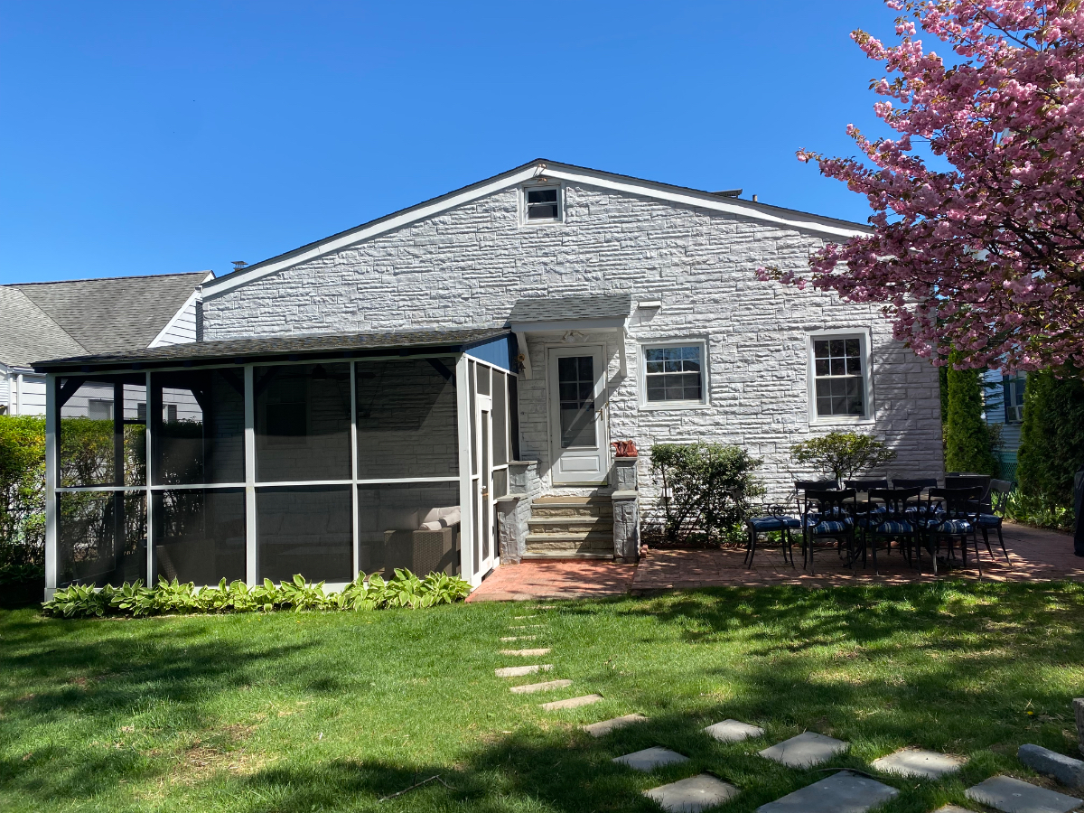 3-BR Downtown Port Chester NY near train and essentials - Photo 12