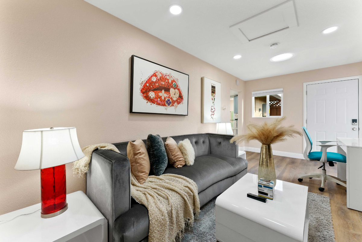 Great 1 bed 1 bath unit close to Japan Town of San Jose - Photo 1