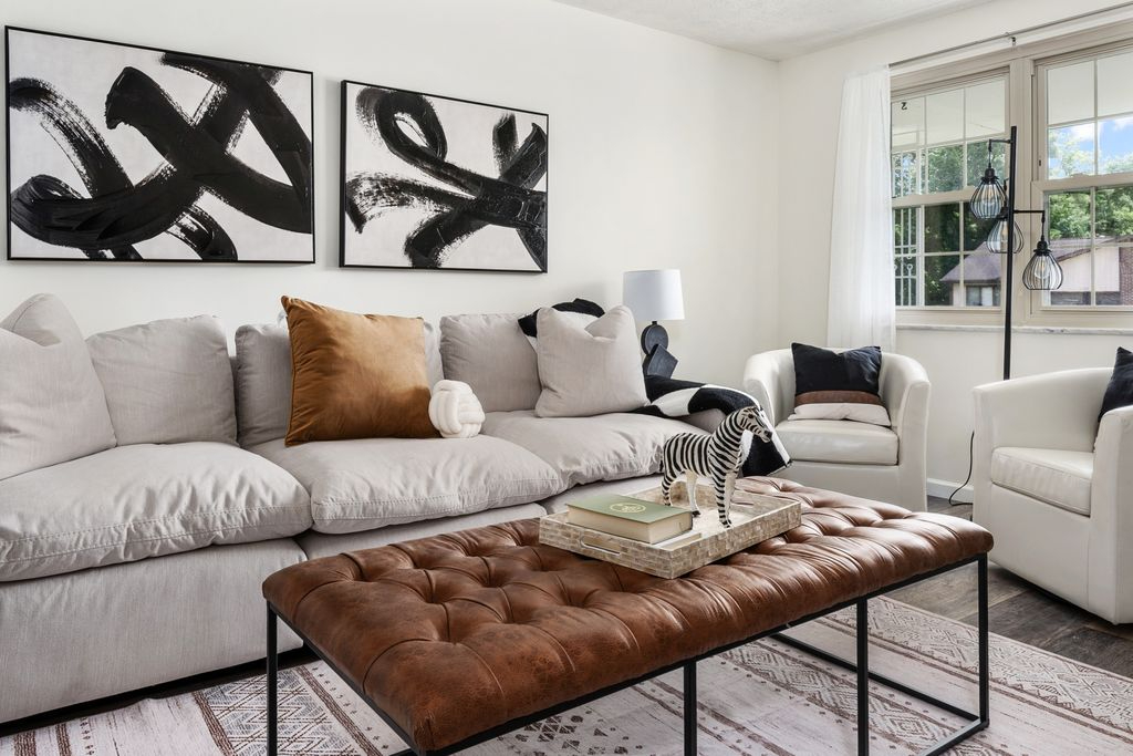 Northern Peak - Cozy and Welcoming 3BR, 1.5BA - Photo 2