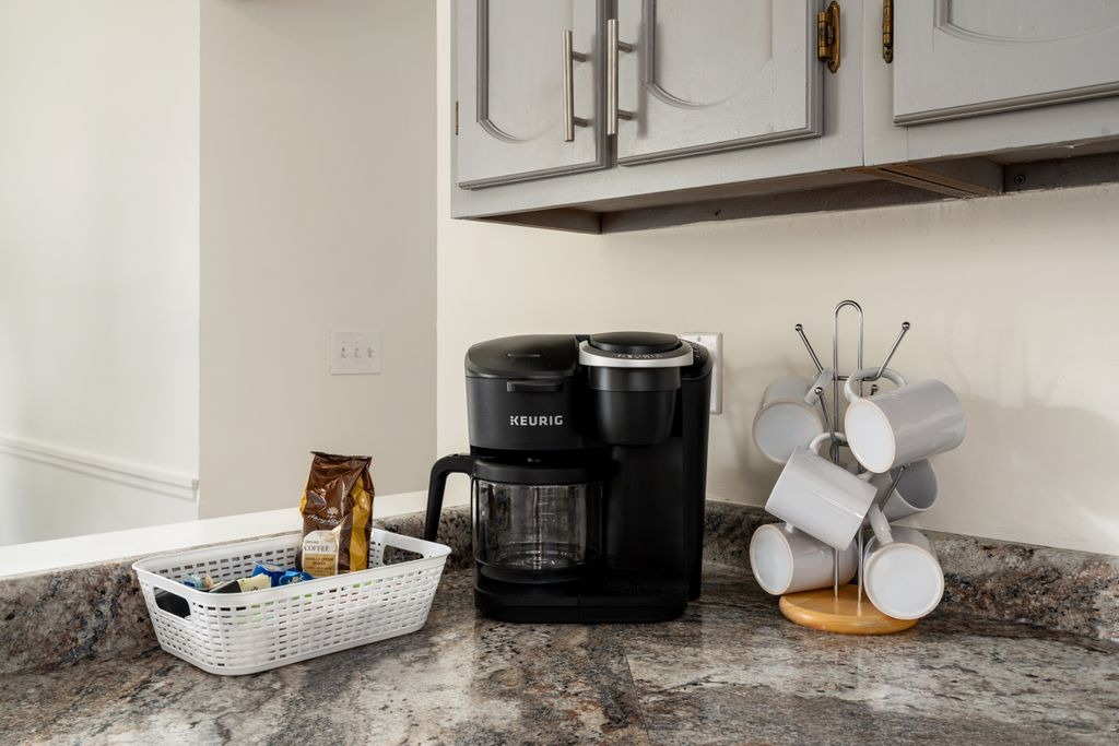 Northern Peak - Cozy and Welcoming 3BR, 1.5BA - Photo 7