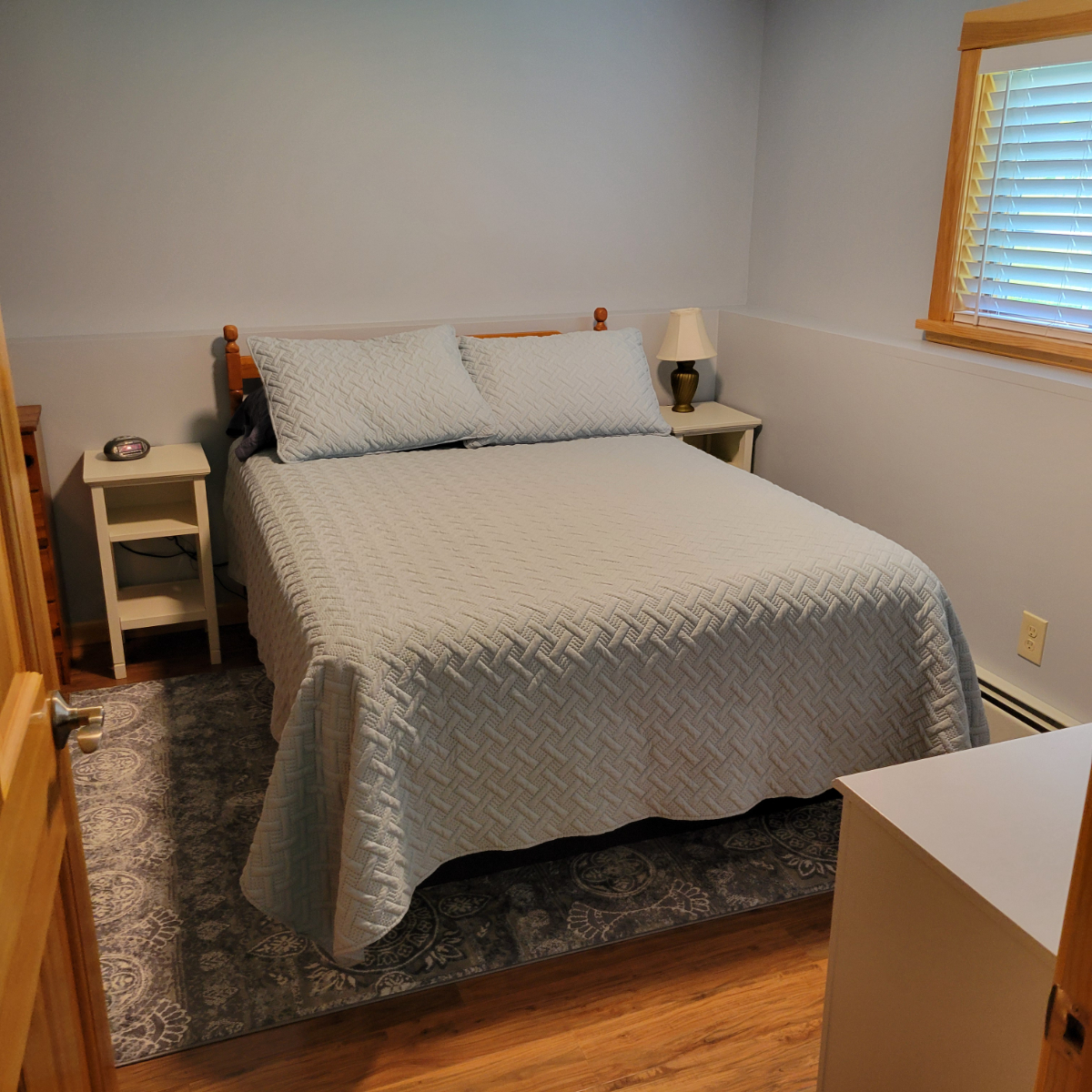 Quiet Suburban Retreat - Photo 6