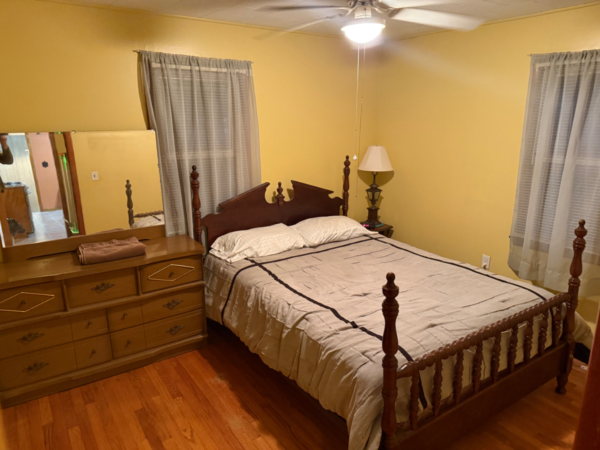 Comfortable Ranch in Essex - Photo 6