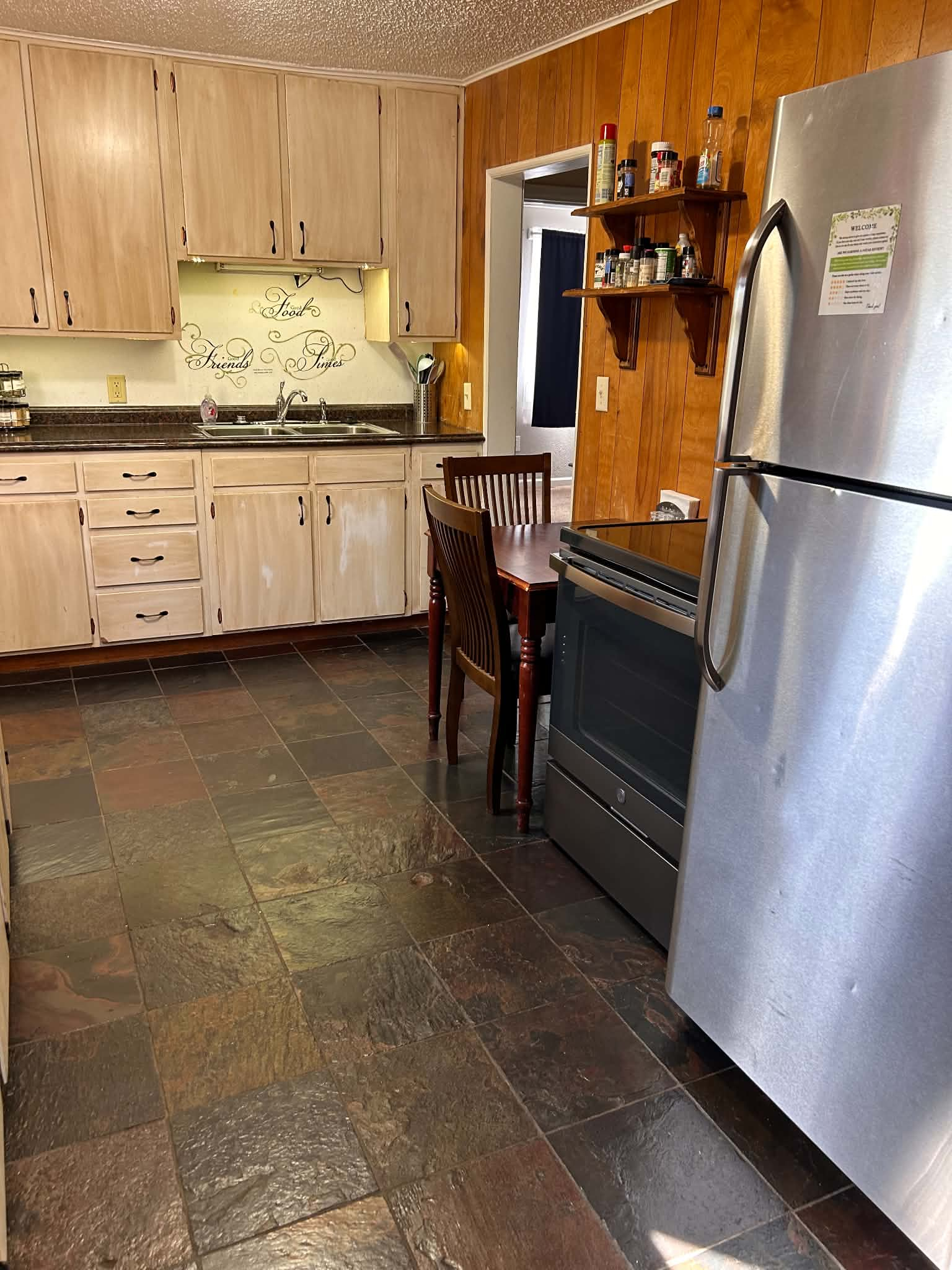 The Corner Cottage - Photo 3
