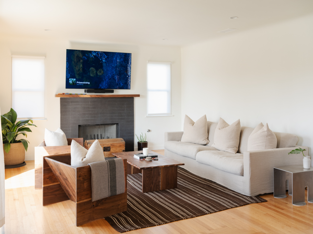 Midtown Ventura Room for Rent - Photo 1