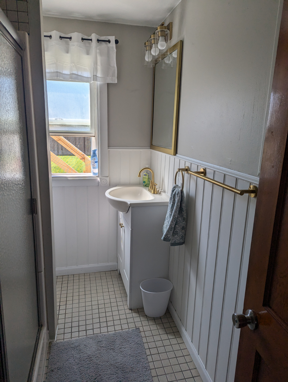 2 Bedroom 1 Bath City Apartment - Photo 7