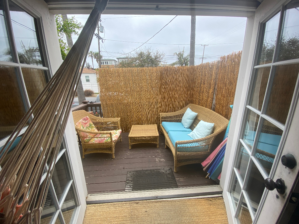 Ocean Beach Cottage block from Pacific, central location! - Photo 2