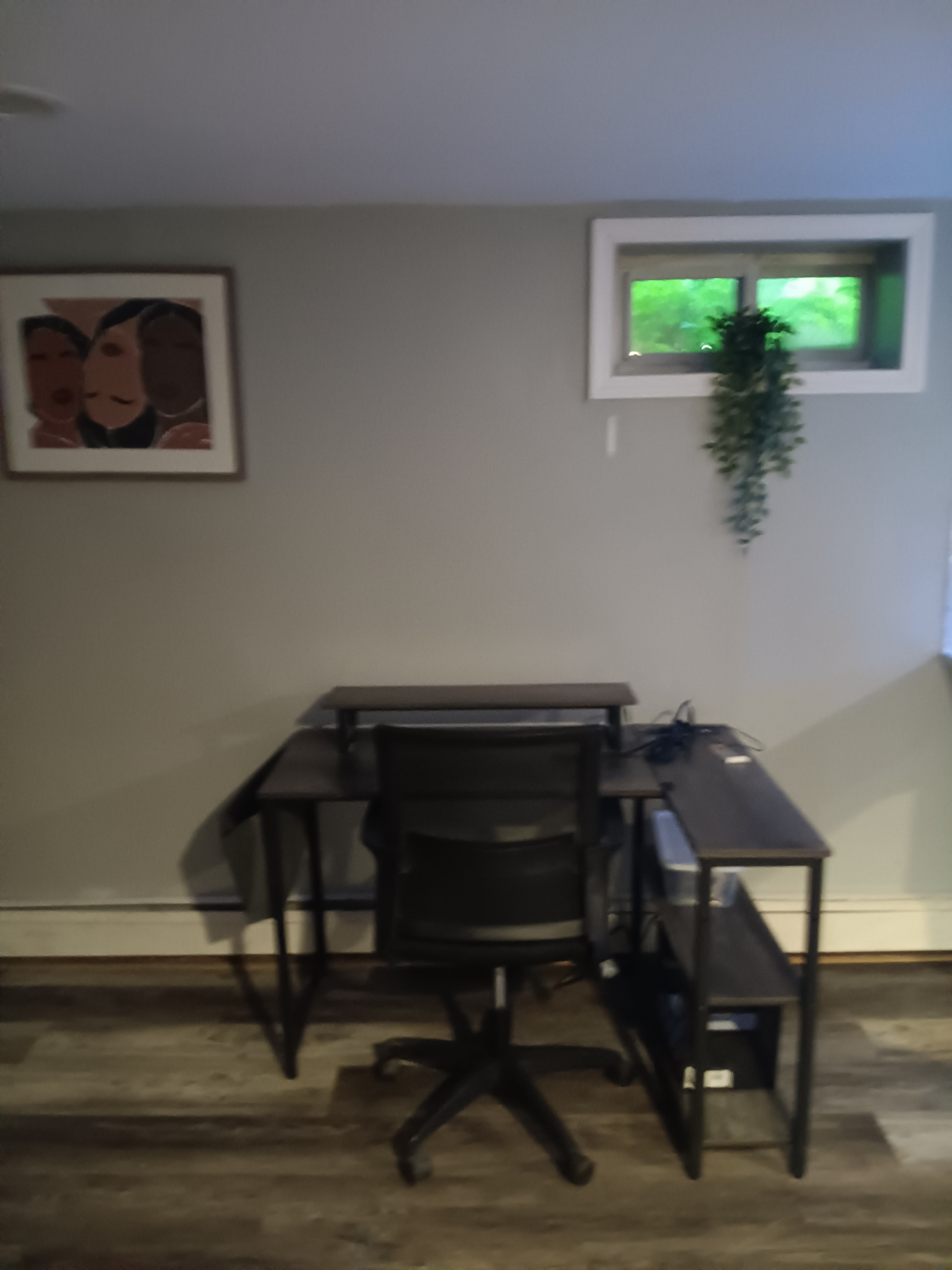 Fully furnished 1 bedroom apt in quiet neighborhood - Photo 12