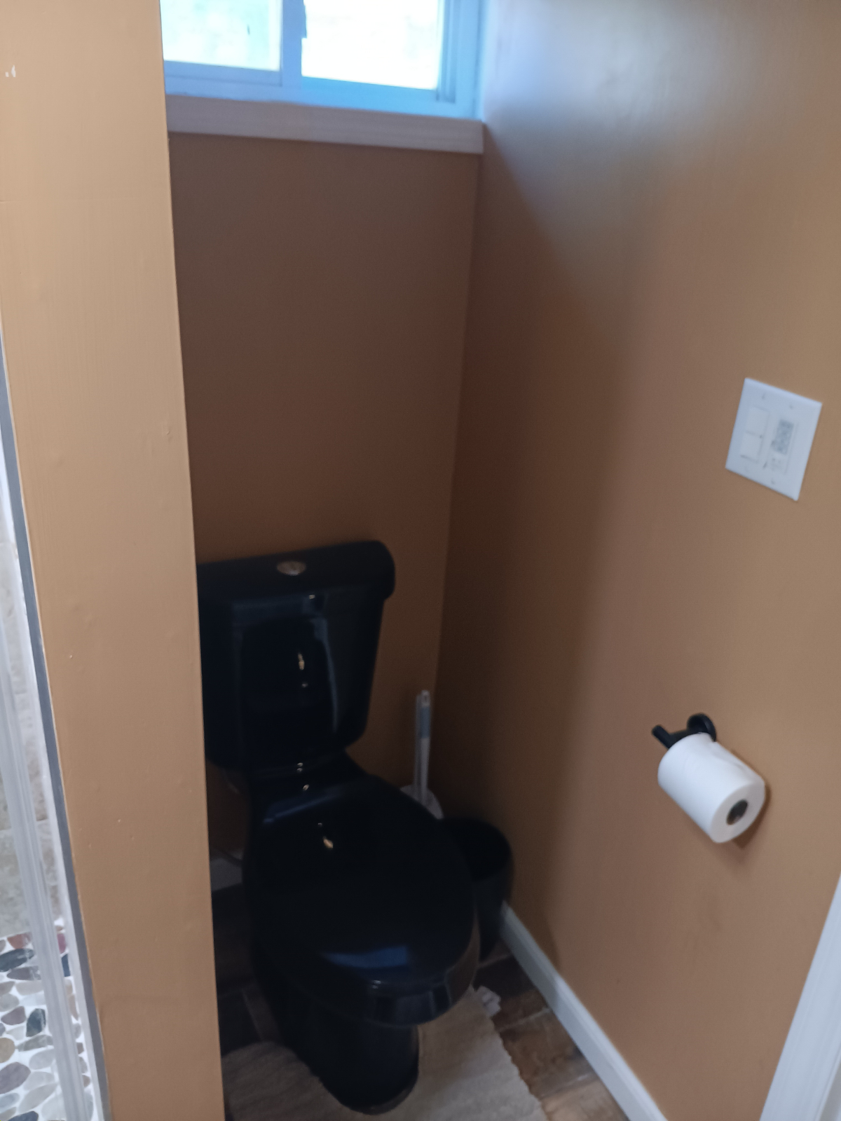 Fully furnished 1 bedroom apt in quiet neighborhood - Photo 8
