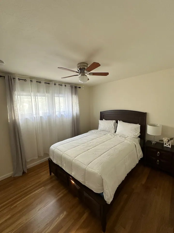 Crown Point Beach 2Bdrm Home w/ Patio - Photo 6