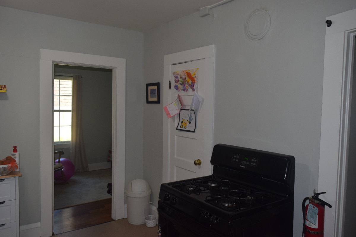 Apartment walkable from Hospital , University and Lake - Photo 8