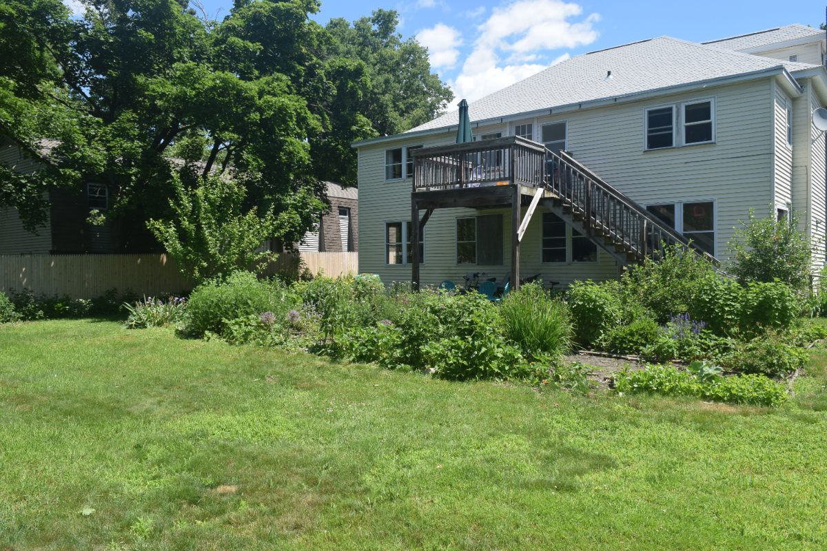 Apartment walkable from Hospital , University and Lake - Photo 11