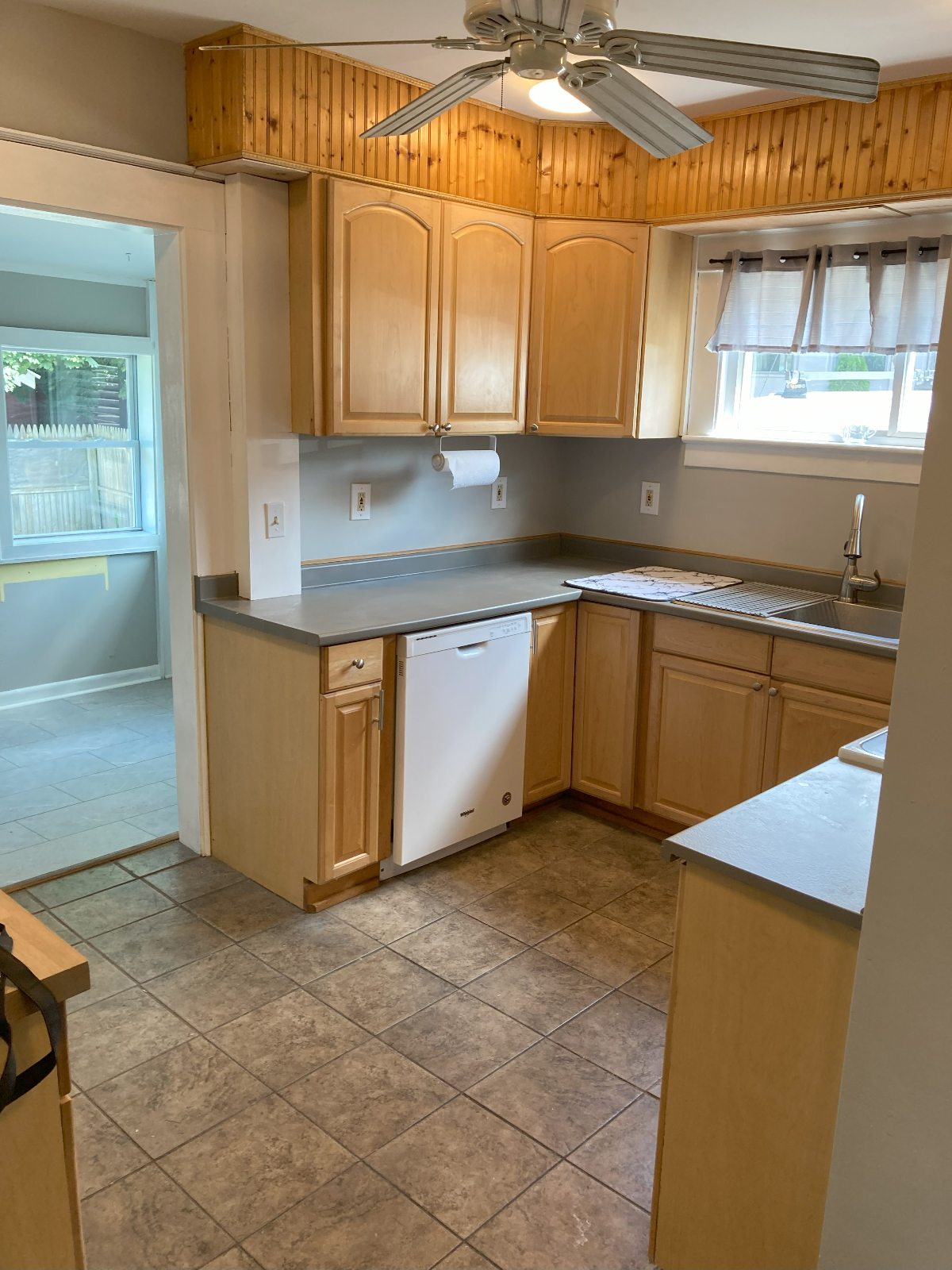 3-bedroom home centrally located - Bennington - Photo 7