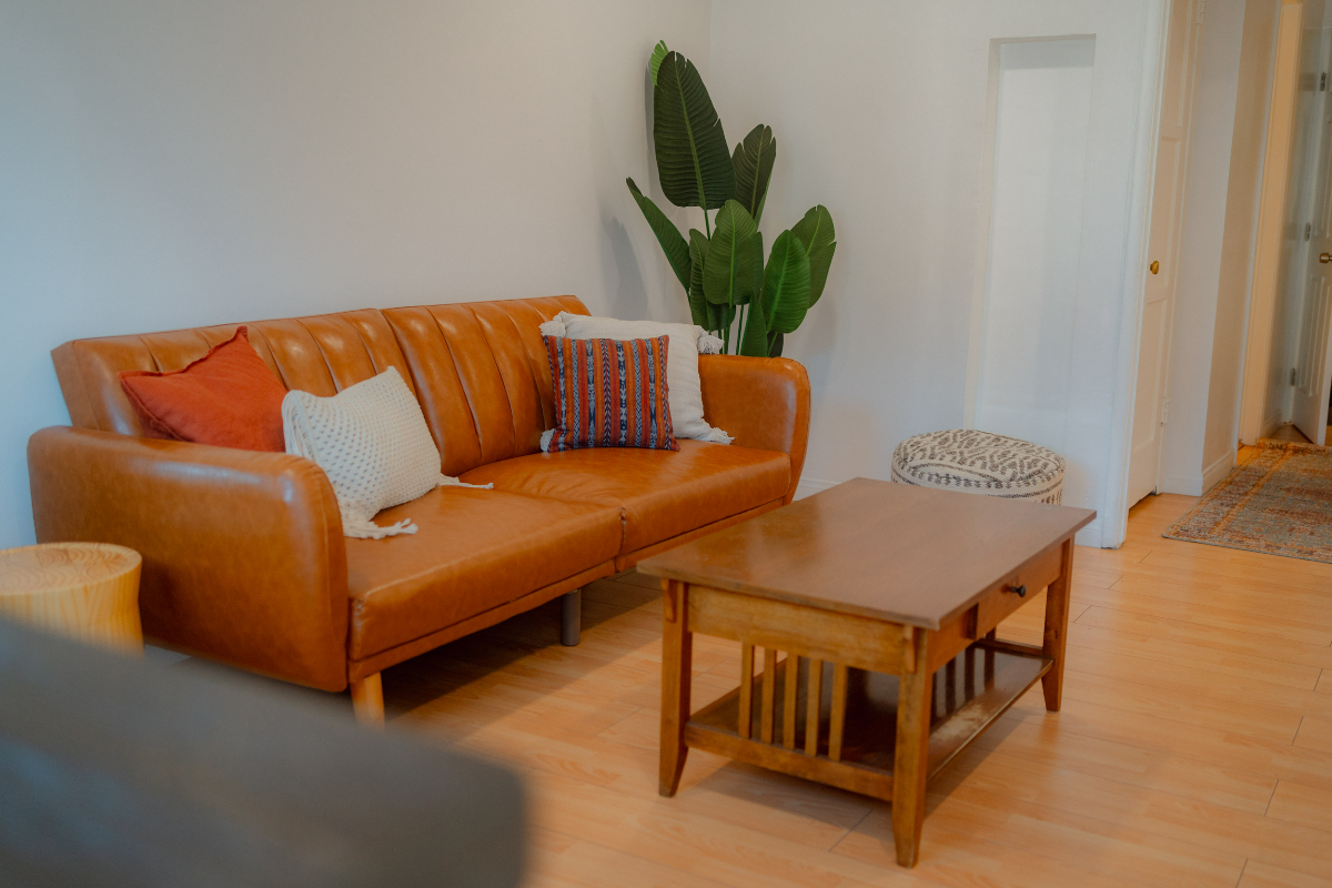 Stylish Retro Inspired One Bedroom home - Photo 5