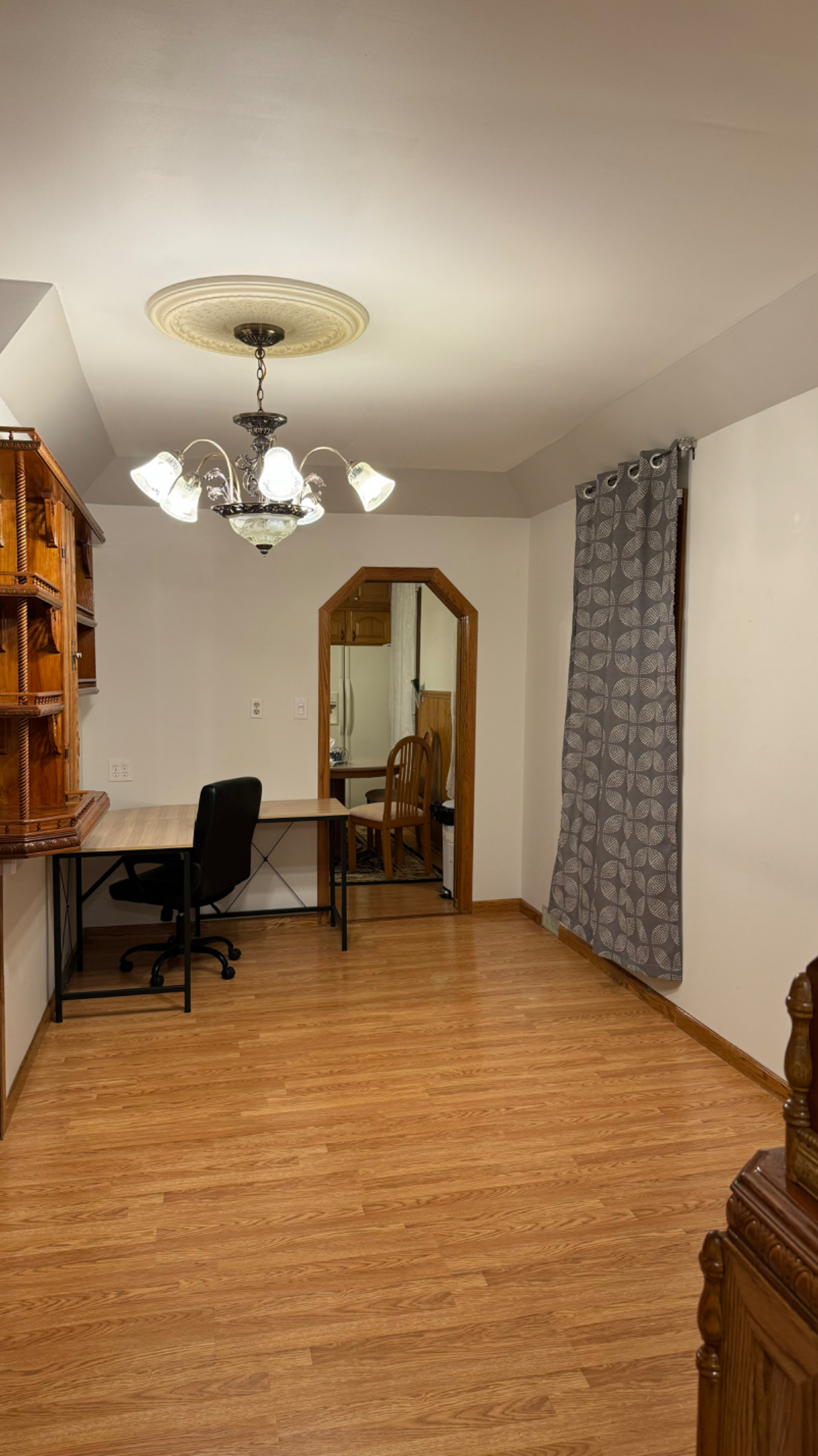 Apartment For Rent - Photo 2