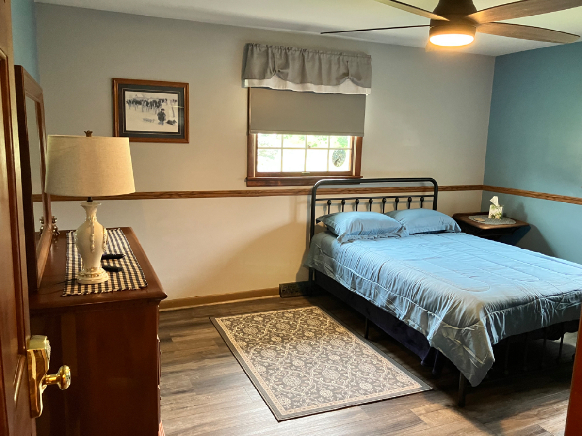Bedroom 3 - Photo 9