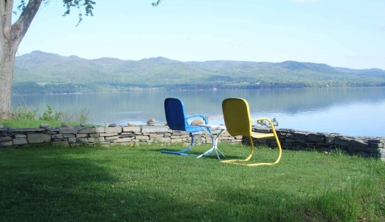 Quiet Cottage on Lake Champlain - Photo 3