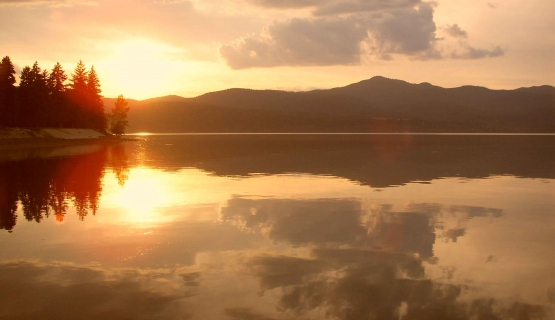 Quiet Cottage on Lake Champlain - Photo 4