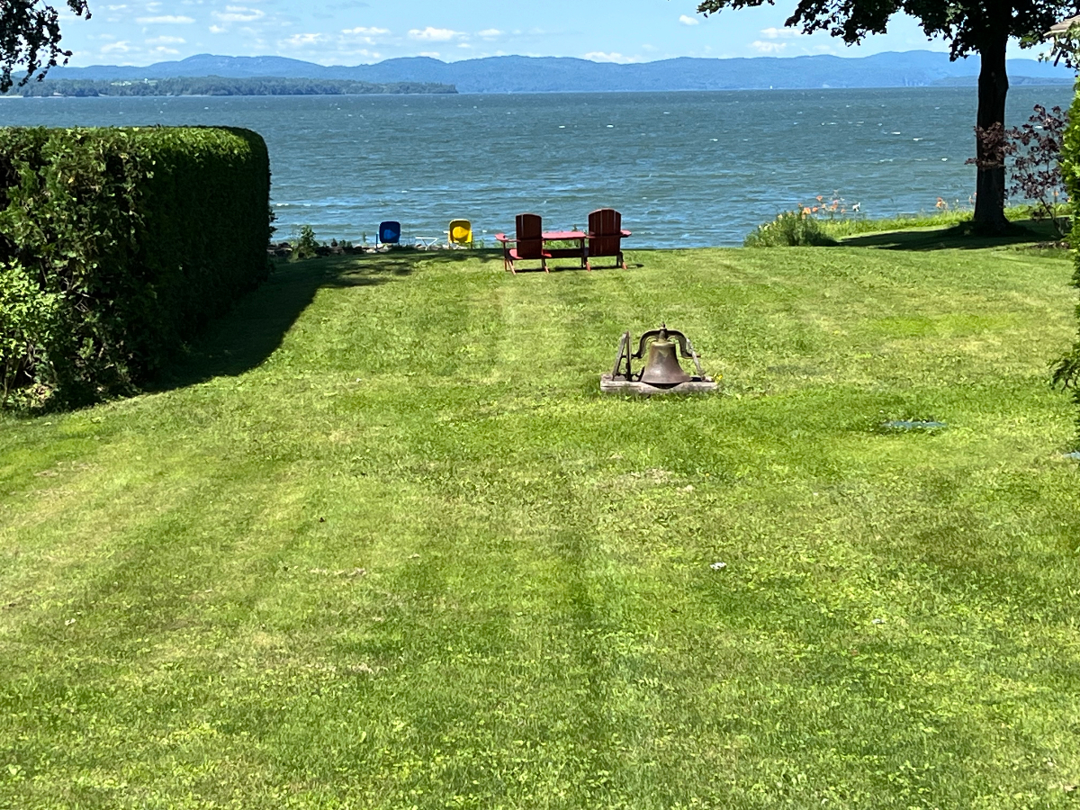 Quiet Cottage on Lake Champlain - Photo 7