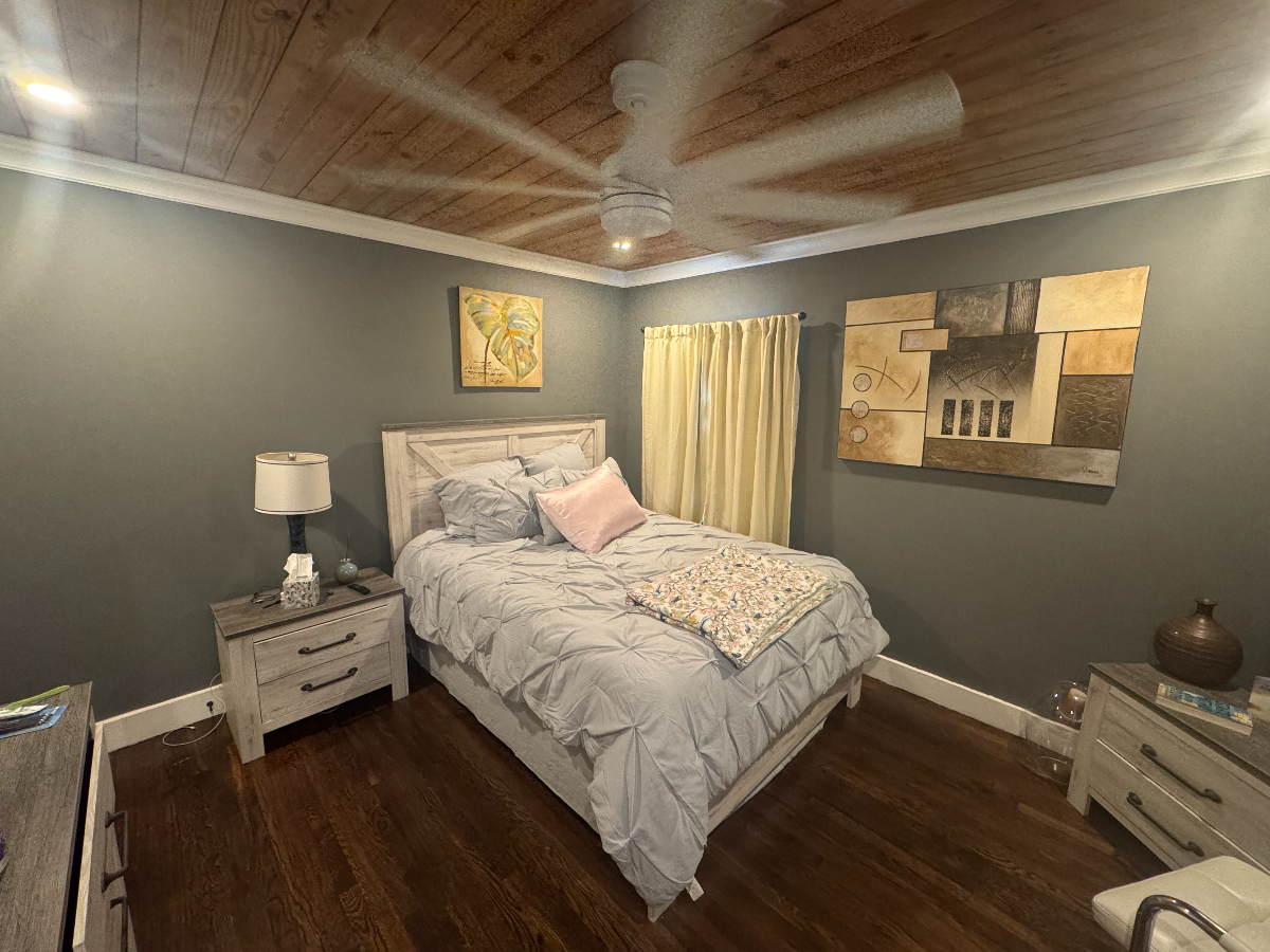 Grey Room