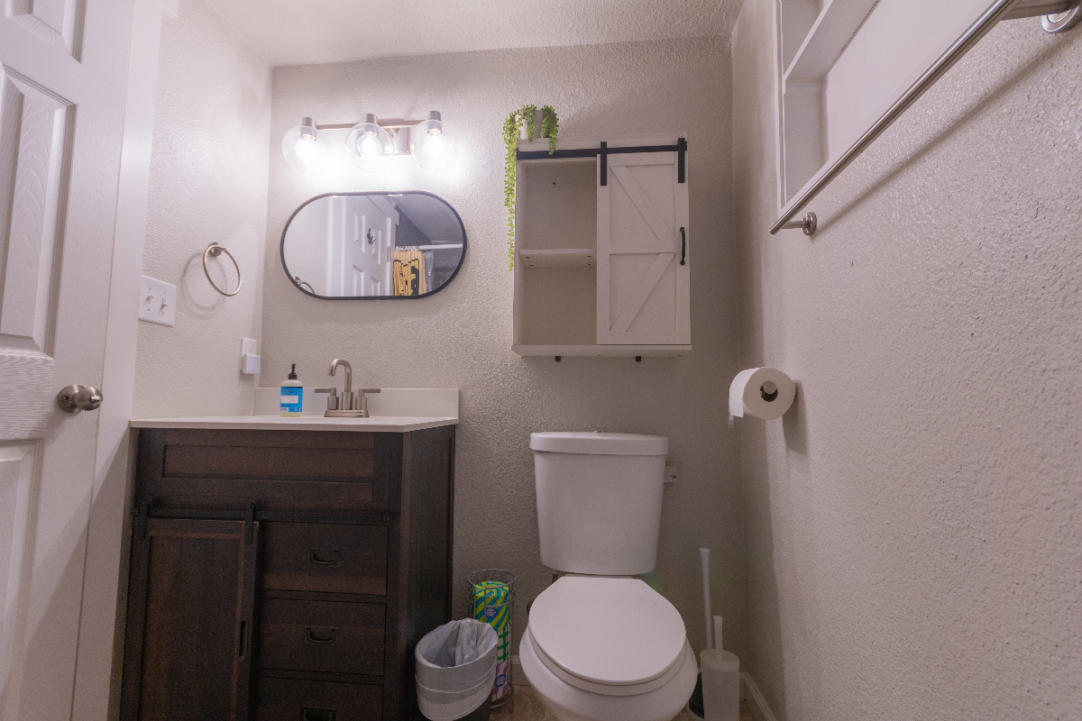 Boise Bungalow located within 15 mins to St. Al's and St. Luke's - Photo 7