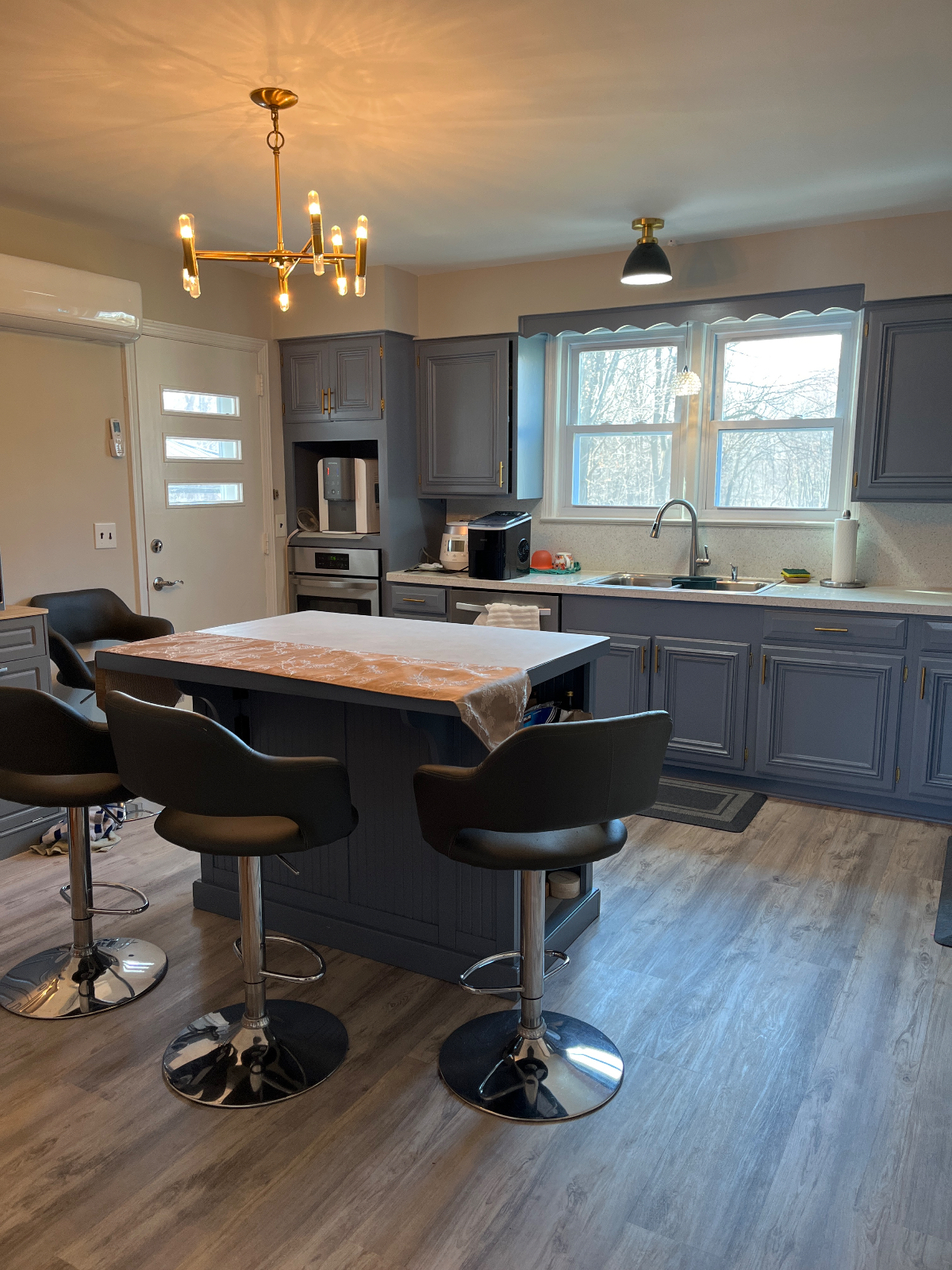 Exclusive Retreat for Women Only Enchanting Shared Living - Plush 1BR in Harrison with Cozy Vibes & - Photo 1