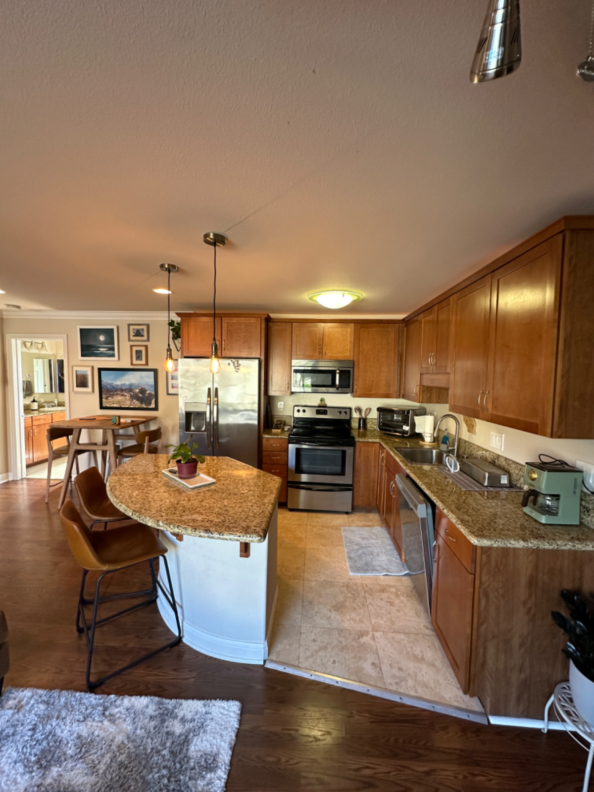 Cozy Condo in the Heart of San Diego - Photo 3