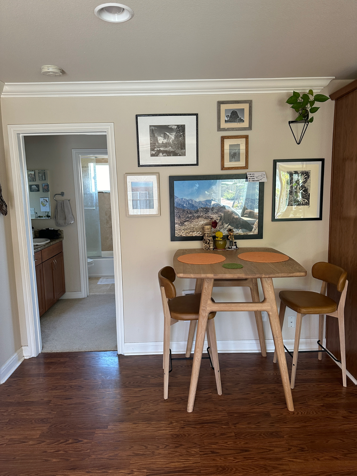Cozy Condo in the Heart of San Diego - Photo 5