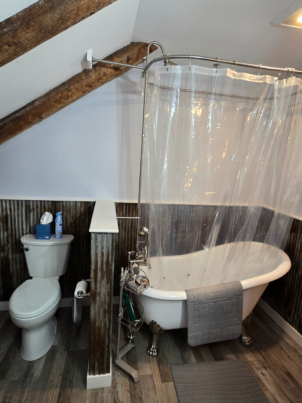 Serene Loft Living in Scenic Williamsville - Cozy Amenities and Nature's Beauty Await on your Perfec - Photo 12