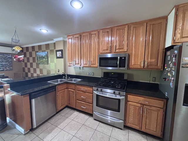 27 Lake Forest Drive, Burlington, VT - Photo 10