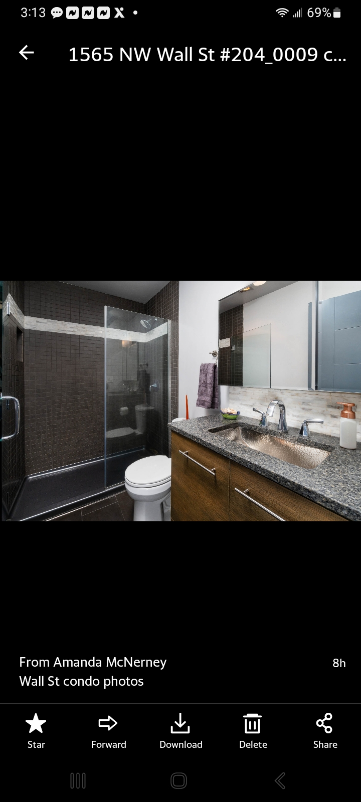 Stunning Riverfront condo, near downtown, full kitchen, parking, pool, hot tub - Photo 4