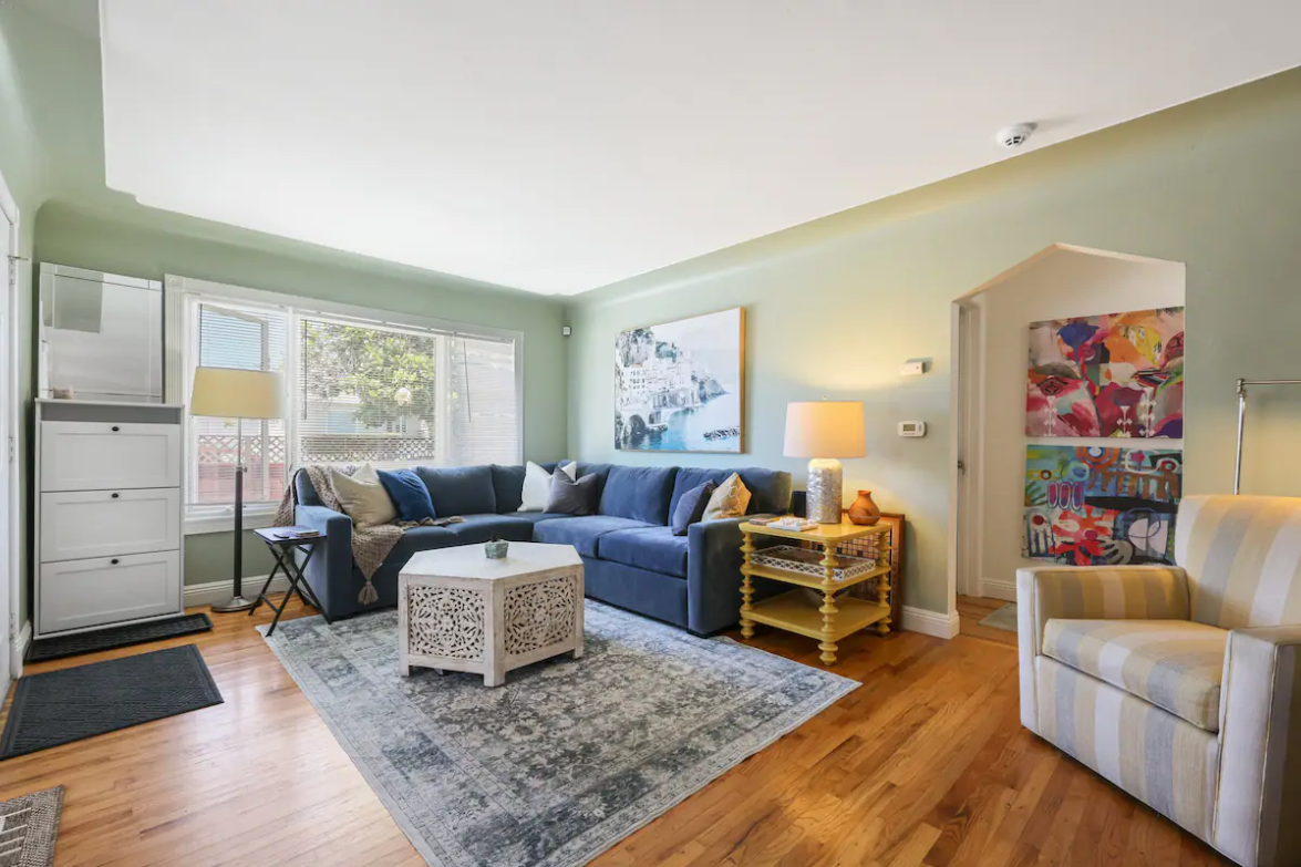 Private Room near SDSU - Professionals Only - Photo 2